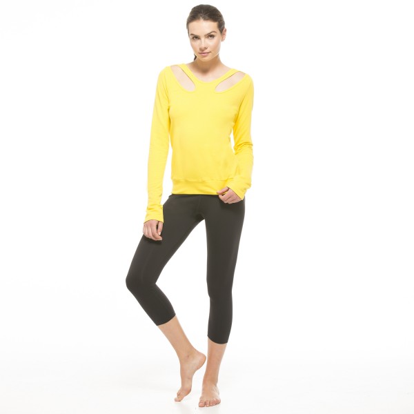 tops-pullover-challenger-auric-front-full