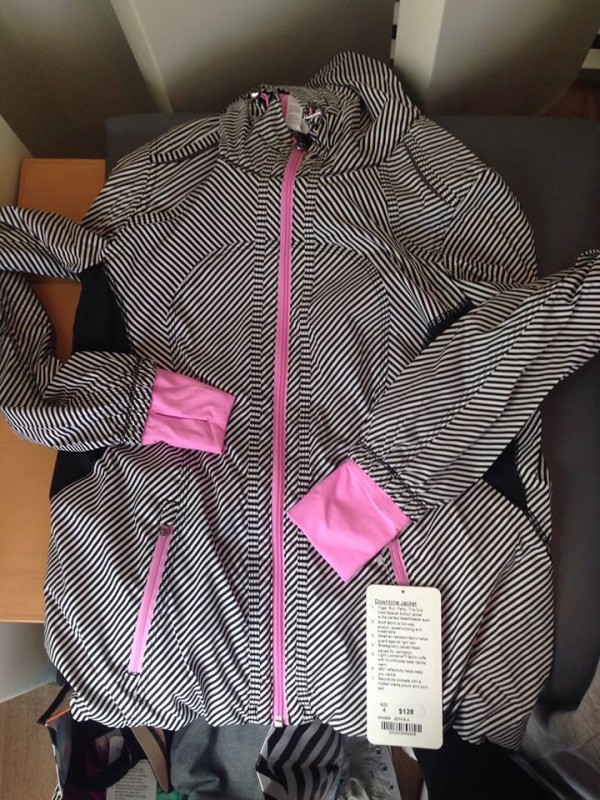 lululemon-seawheeze-2014-pink-striped-downtime-jacket