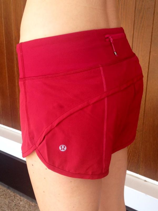 lululemon-bumble-berry-speed-shorts