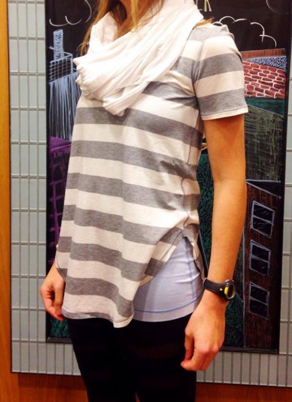 lululemon-straightup-stripe-heathered-medium-grey-5-year-yogini-short-sleeve