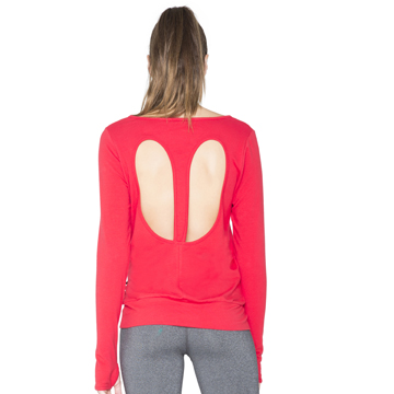 tops-pullover-avery-cardinal-back-crop