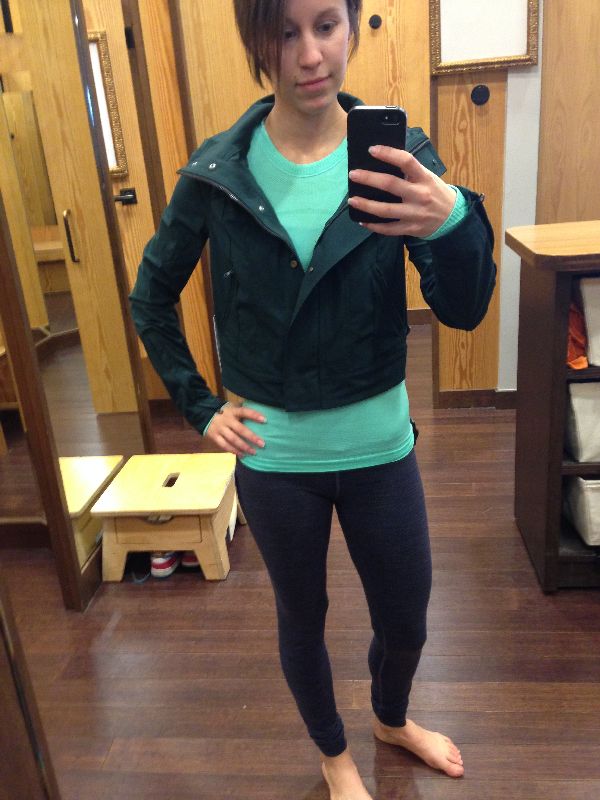 Lululemon try-on review fuel green seize the jacket cropped jacket