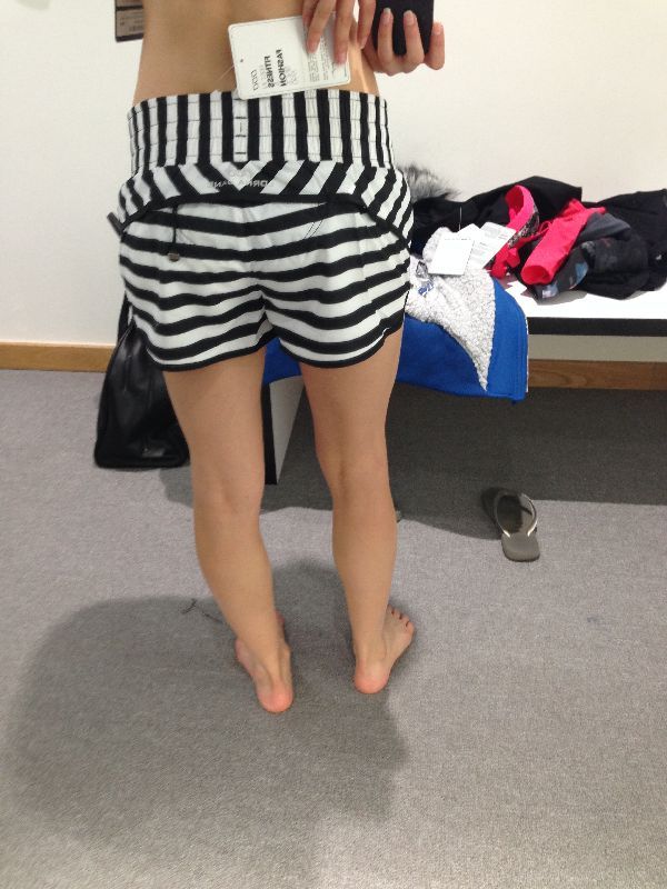 Lorna Jane try-on review mix up run shorts black white stripe