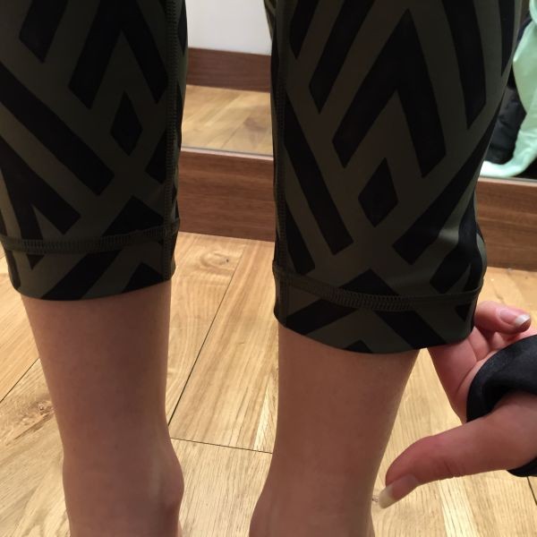 lululemon fatigue chevron shuffle wunder under crops review 4