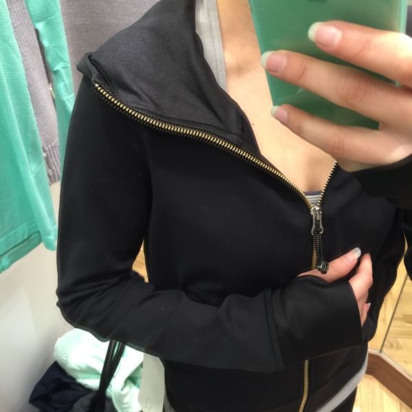 lululemon namaskar hoodie review