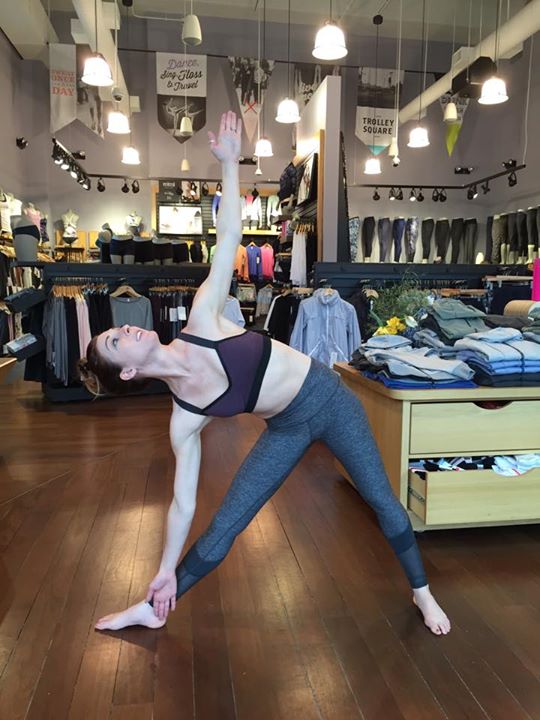 Lululemon black cherry hold your om bra heathered black if you're lucky pants