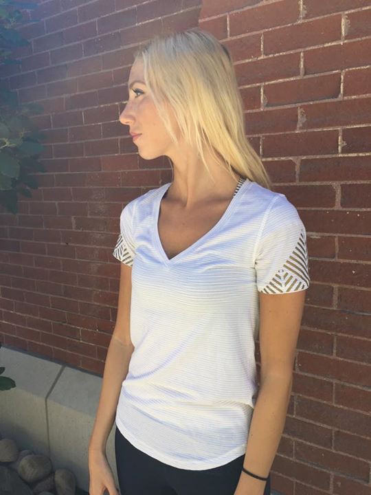 Lululemon white gold what the sport tee