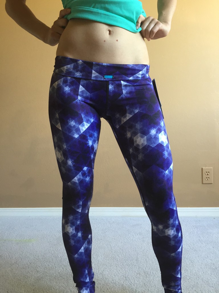 Vie Active Rockell Compression Tights Review: Blue Satellite Orchid ...