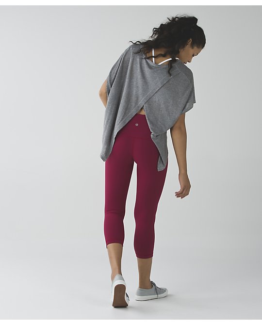 Lululemon wunder under crop leggings with mesh legs