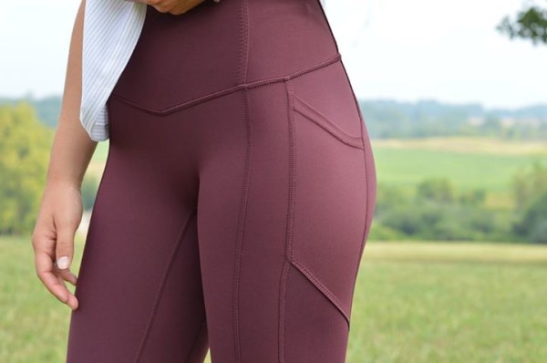Lululemon all the right places crop bordeaux drama
