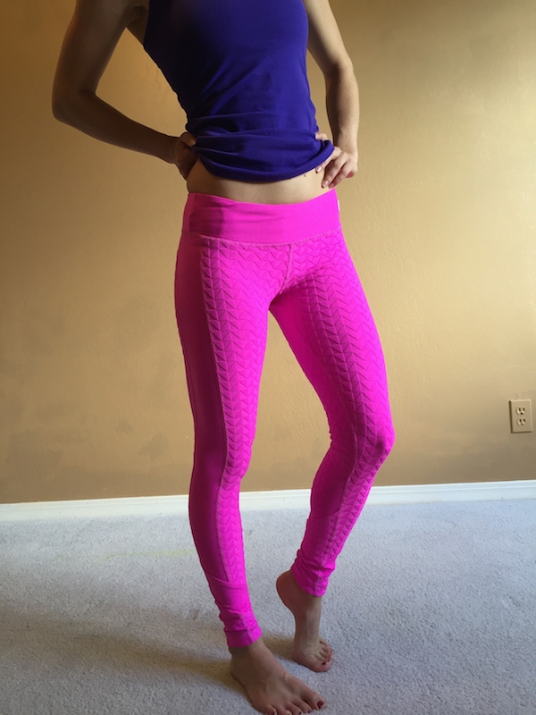 Trina Turk bermuda active leggings review berry pink 4