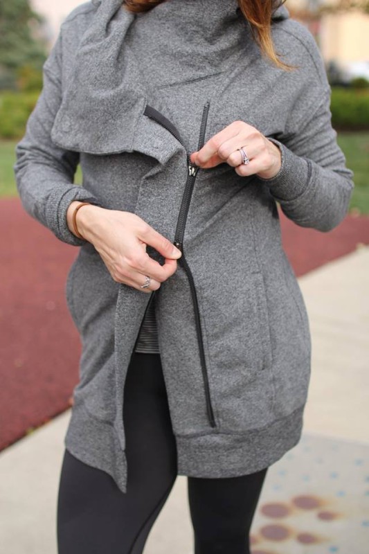 Lululemon heathered grey wrap up jacket 2