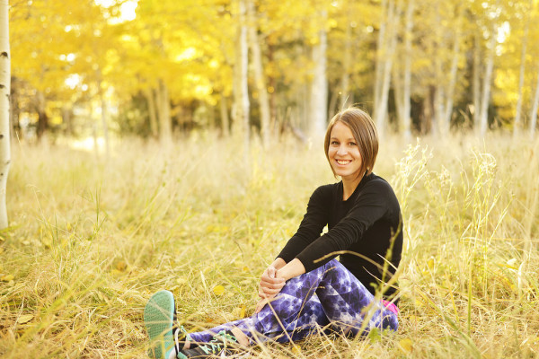 Fall fitness look with geometric leggings