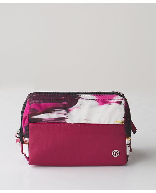Lululemon pigment wind berry rumble mind and body kit