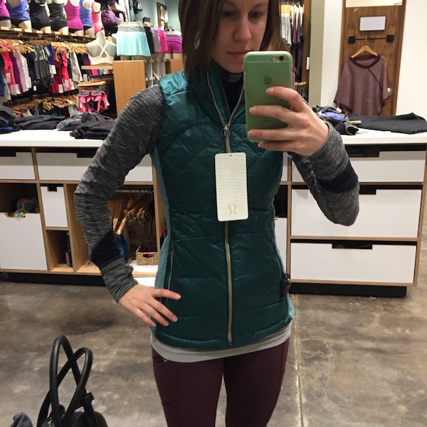 Lululemon forage teal down for a run vest review 1