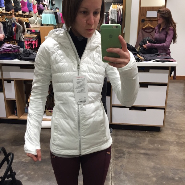 Lululemon white down for a run jacket review 1