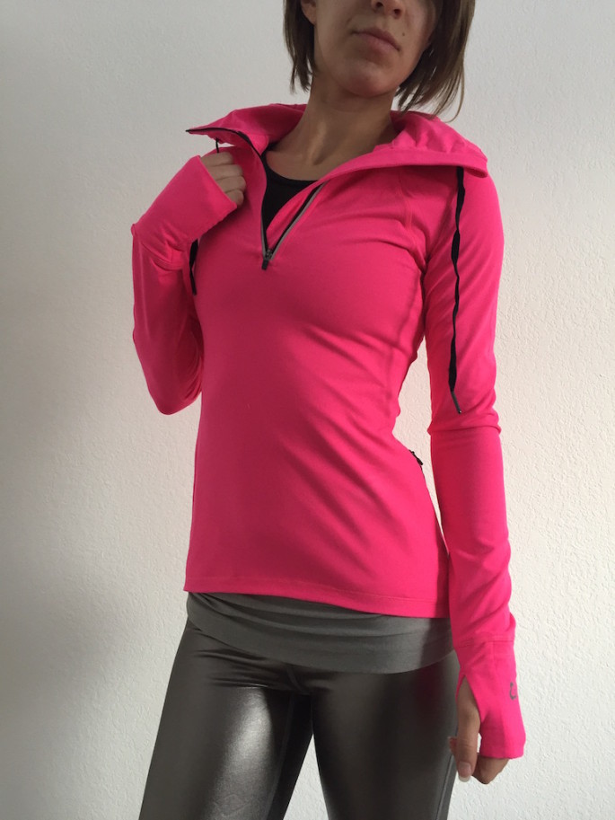 Titika meteorite pullover review 1