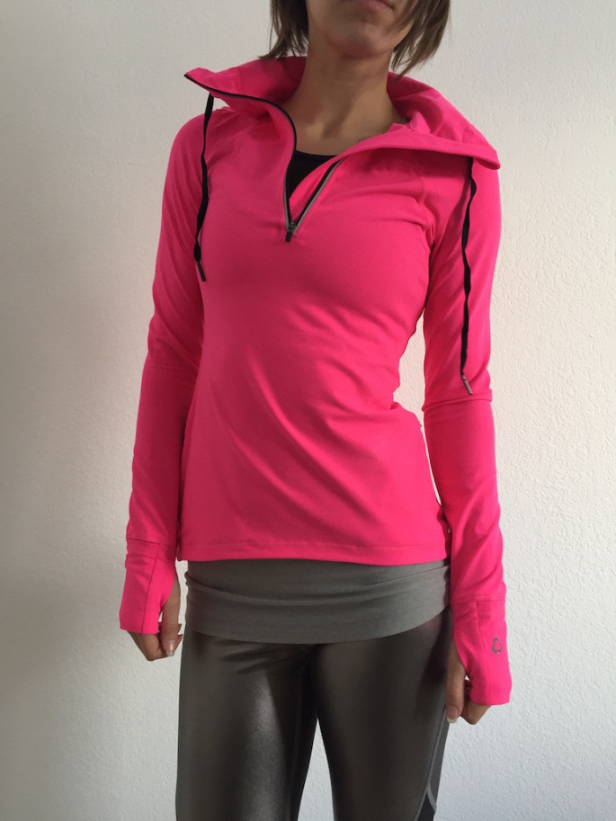 Titika meteorite pullover review 4