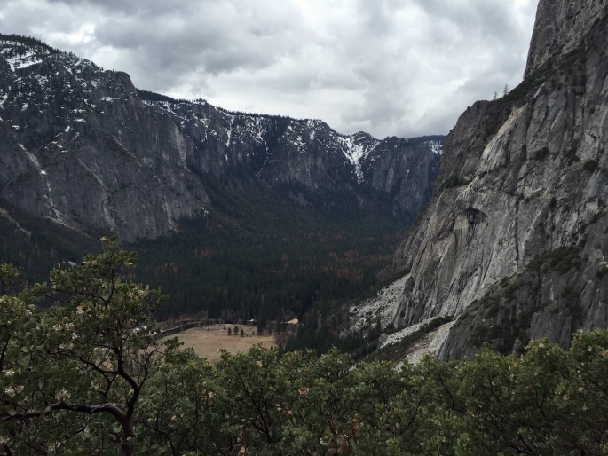 Descending Upper Yosemite Falls Trail