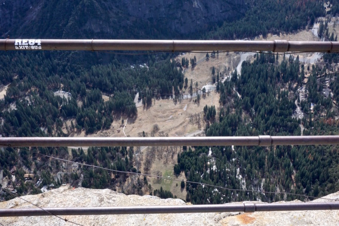 Yosemite Point dropoff