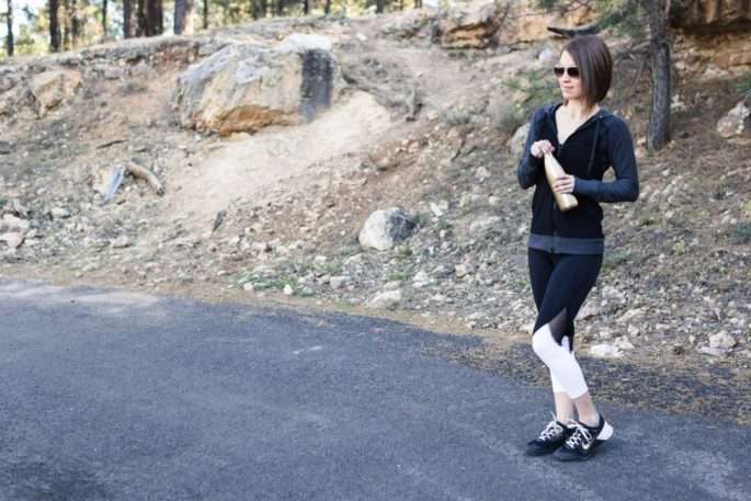 Alo Moto Leggings + Alala Sherpa Drape Vest - Agent Athletica