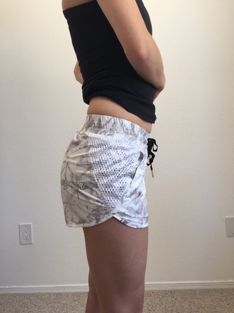 Alala Summer Palm Review: Woven Shorts + Captain Crops - Agent Athletica