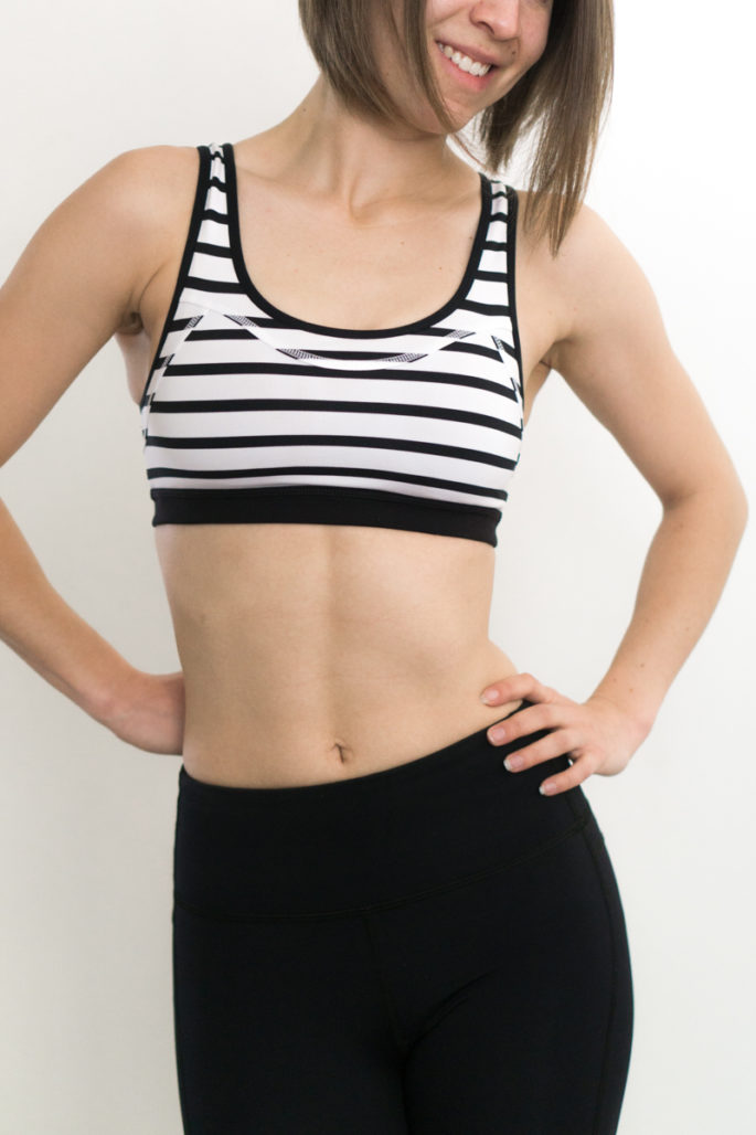 Atleta Series – White & Black Sports Bra – 2 Addictive