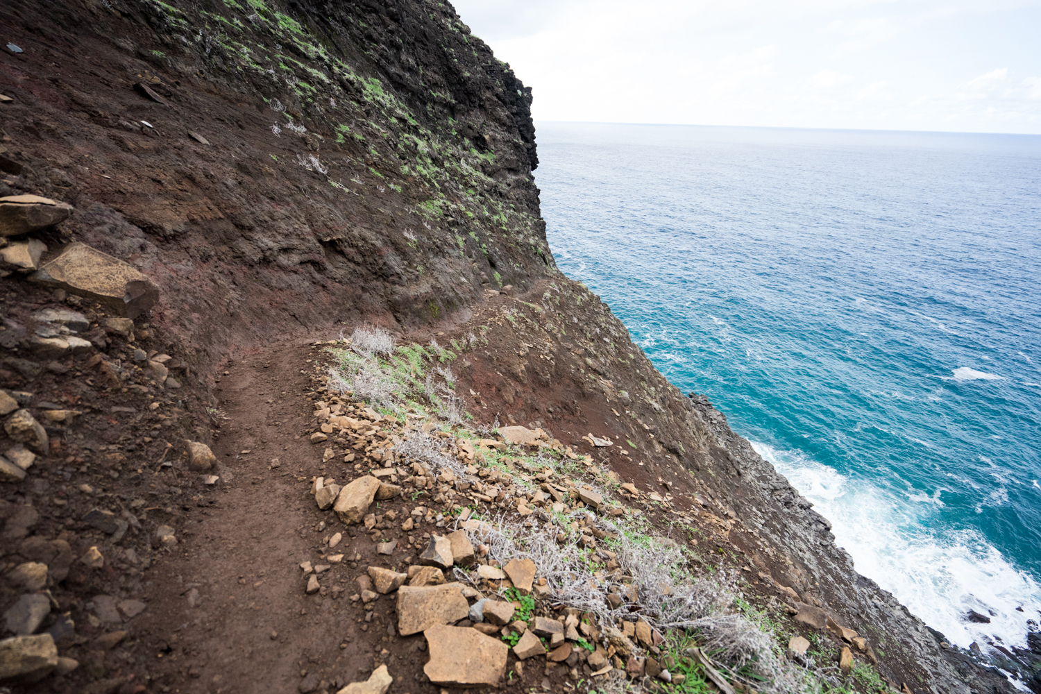 The Good, the Bad, and the Very Damp: Backpacking Kalalau Trail - Agent ...