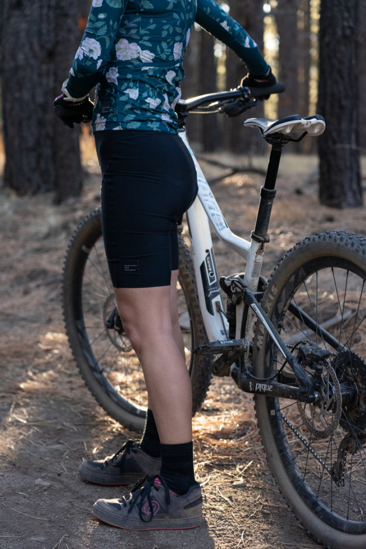 Machines for freedom essential cycling shorts
