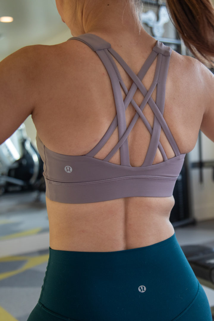 Lululemon strappy sports bra for full cup sizes