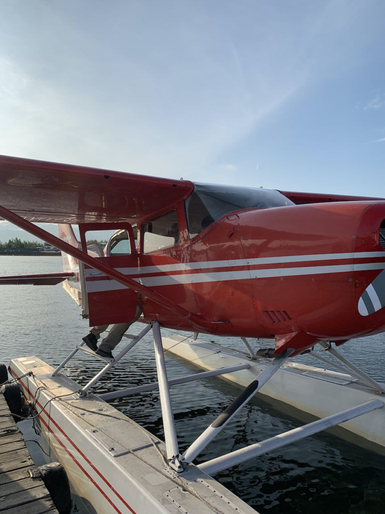 Rusts Flying Service float plant for bear tours