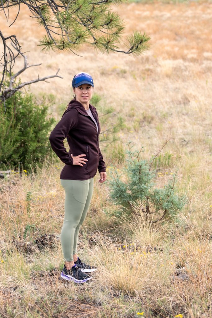 Fall hiking outfit: Arc'teryx jacket with Athleta tights